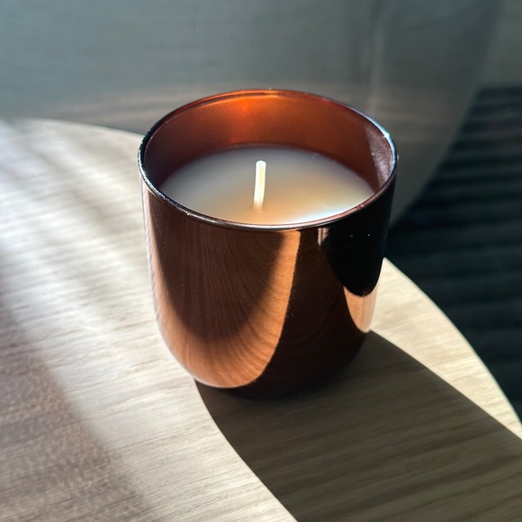 JONATHAN ADLER Bourbon Pop Candle in a Copper Reusable Glass Vessel - 7.5 oz - Picture 1 of 11